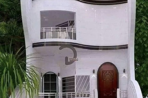 بيت حديث للبيع